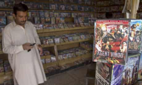 Agent Vinod on sale in a video shop in Pakistan