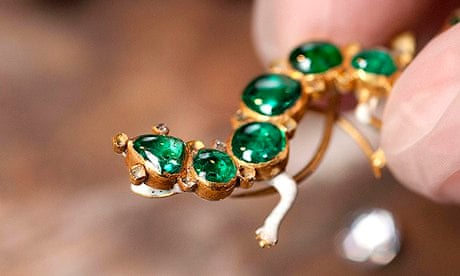 Cheapside Hoard of treasure found in London a century ago goes on show ...