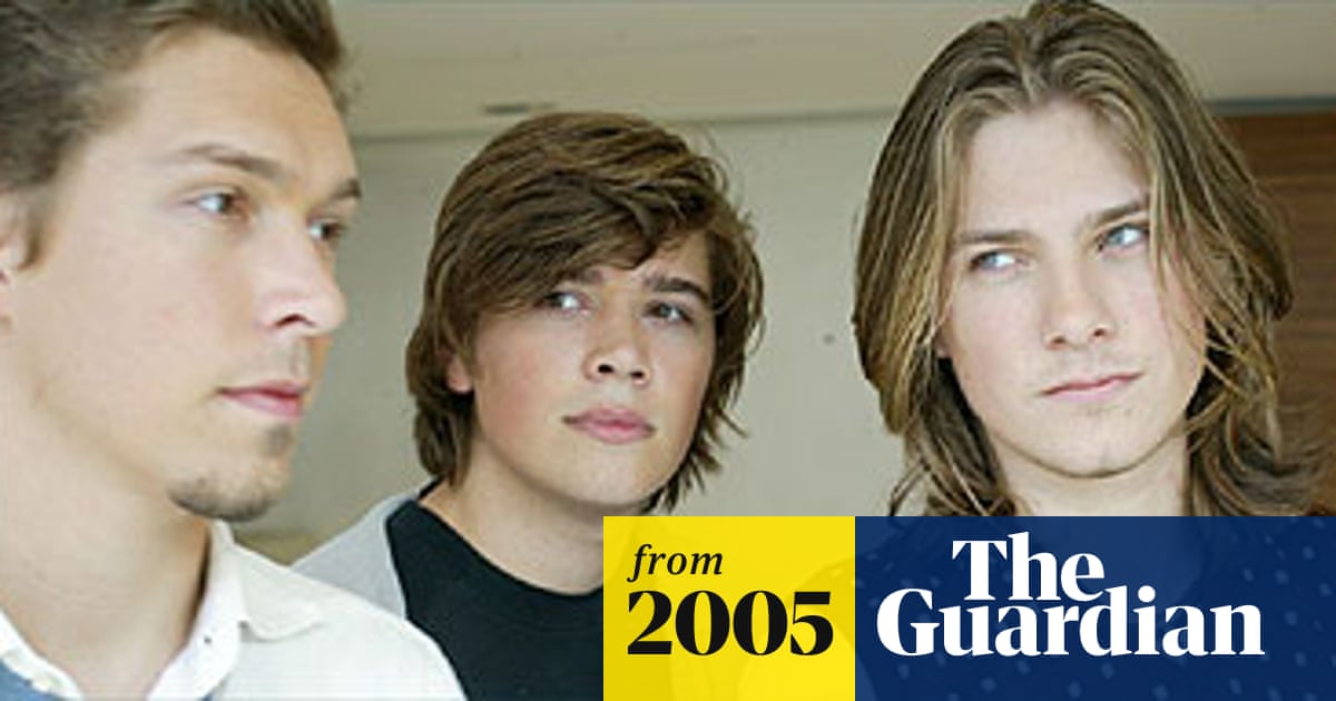 dressed in brown eyes hanson Dressed in Brown Eyes - Hanson - Back to the Island 2024 (BTTI 2024)