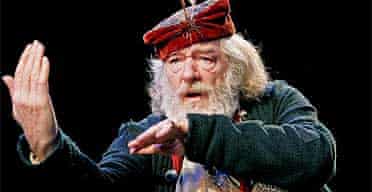 Michael Gambon as Falstaff in Henry IV parts I&II, National theatre, May 05