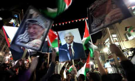 Palestinians celebrate in Ramallah after UN vote 