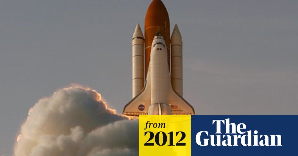 Space Shuttle Endeavour S Arrival In La Prompts City To Cut Down