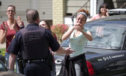 Amanda Berry and Gina DeJesus go home in Cleveland abduction case | Ohio | The Guardian