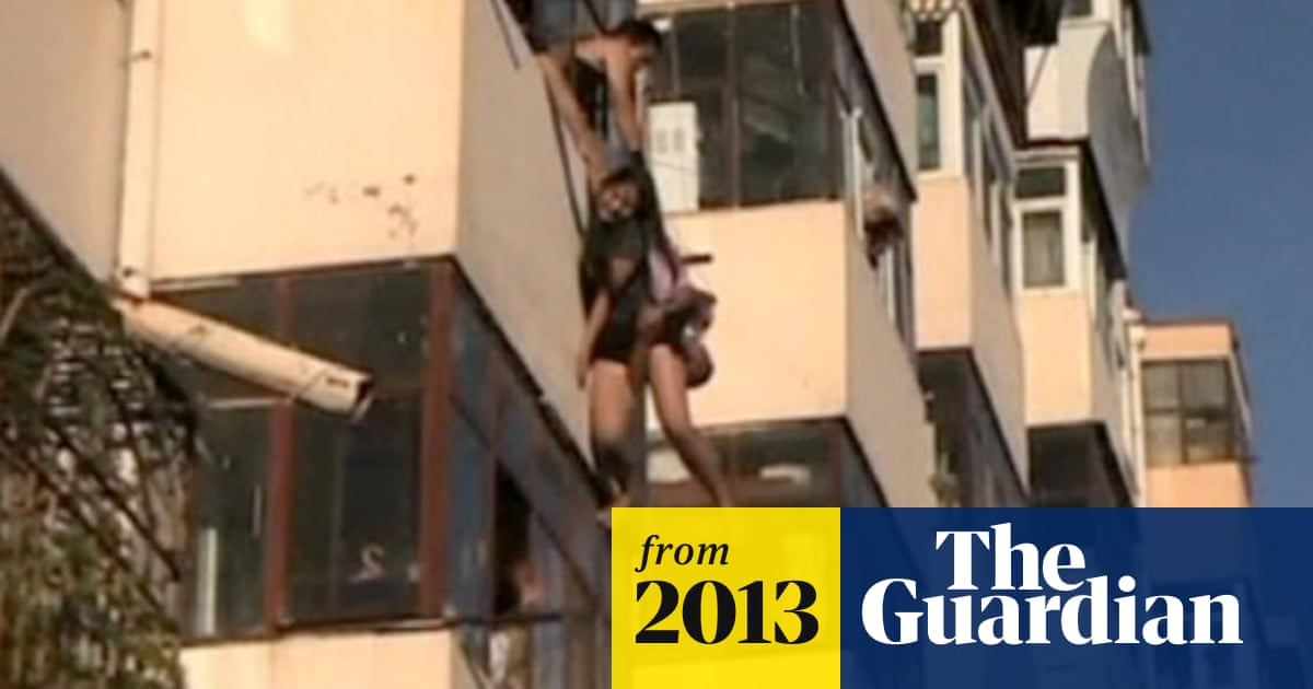China: couple rescued from balcony in Heilongjiang - video | World news