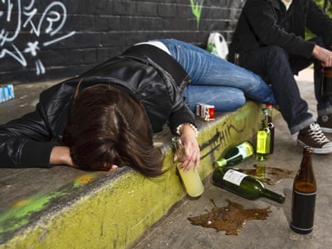 Image: https://i.guim.co.uk/img/static/sys-images/Guardian/Pix/audio/video/2013/9/18/1379510785735/Drunk-people-004.jpg?quality=85&auto=format&fit=max&s=166a535fa313cb4c6a3b7378df94ceb1 Place drunk people in drunk tanks say police chiefs  Police  The  Guardian