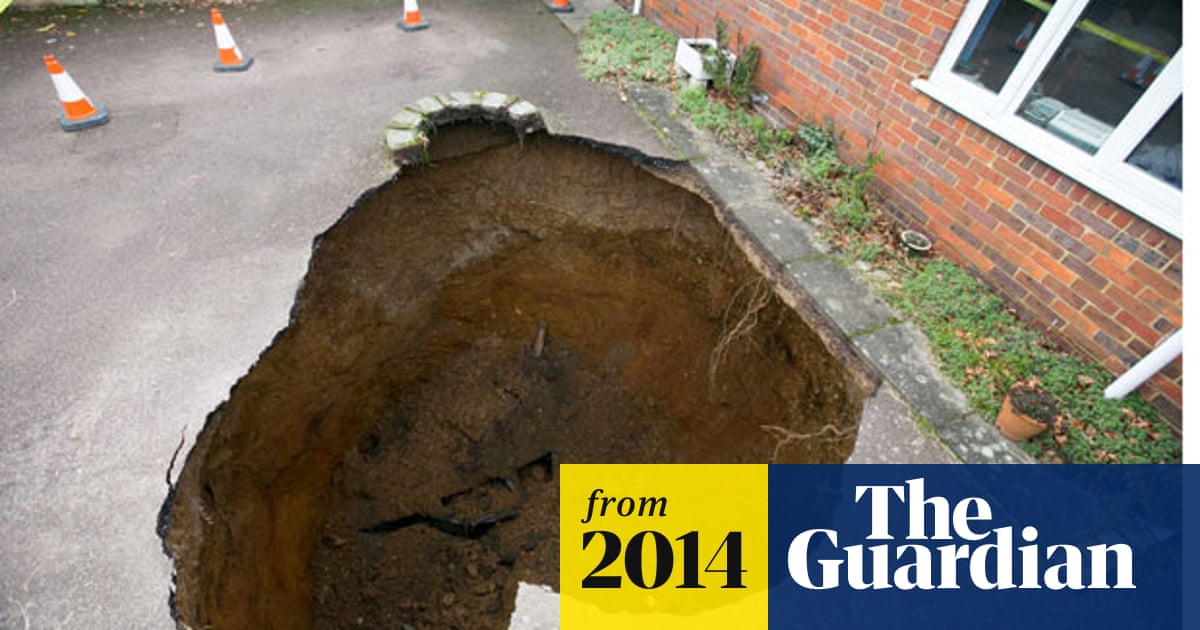 Sinkhole swallows car in High Wycombe