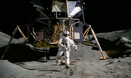 Tom Hanks in Apollo 13
