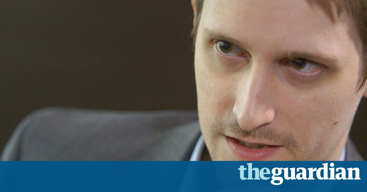 Watch Snowden Online (2017) Watch Snowden Online (2017)