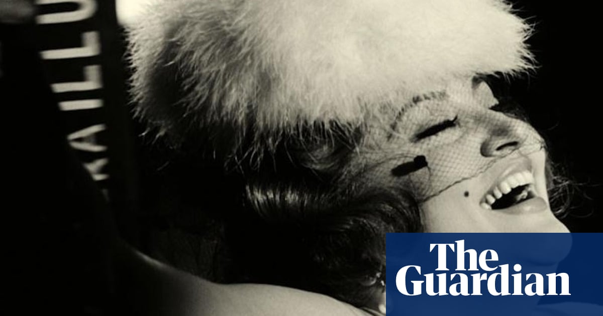 Why Federico Fellini's 8½ is the film you should watch this week – video review