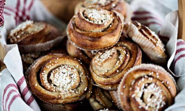 Sweden: cinnamon buns in basket