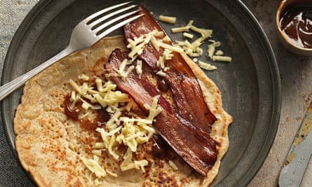 Tom Kerridge's Staffie oatcakes with bacon and cheese