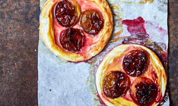 10 best plum recipes: plum tarts