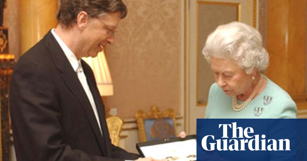 Bill Gates becomes honorary knight | World news | The Guardian
