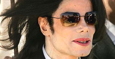 Jackson risks arrest over late arrival at court | World news | The Guardian