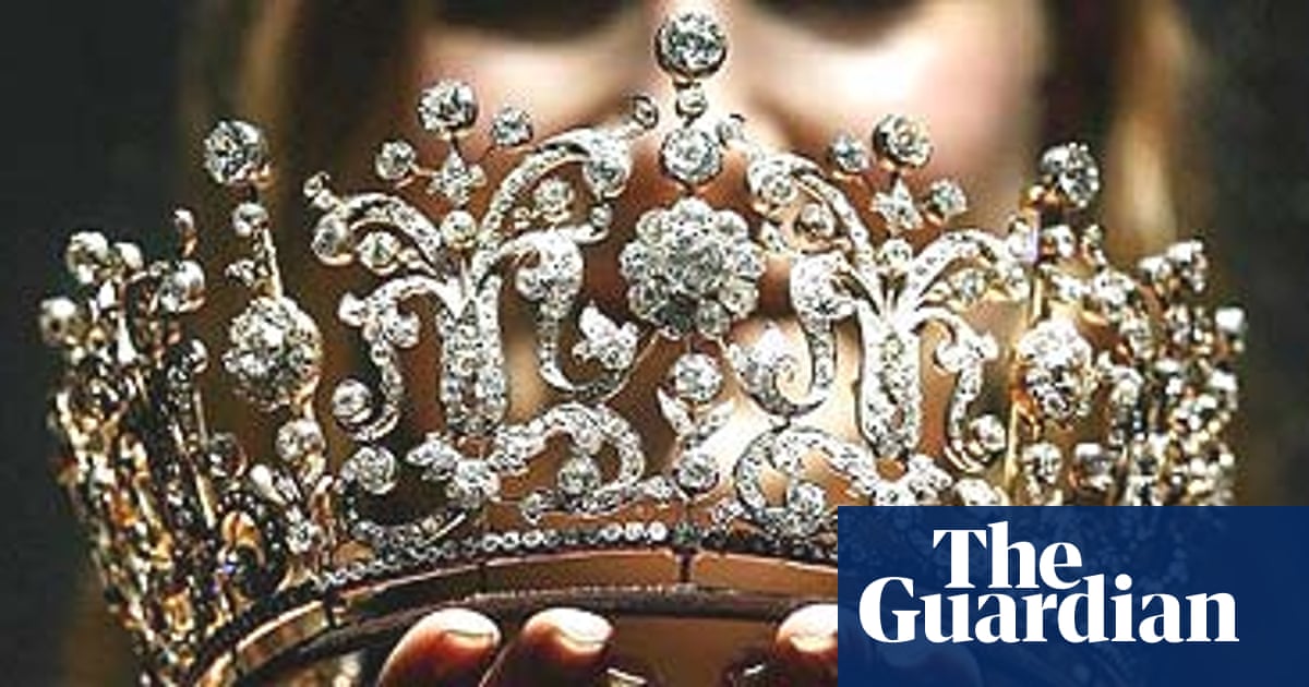 Princess Margaret S Jewellery Goes On Show Monarchy The Guardian