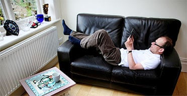 Andrew Marr reading a new ebook