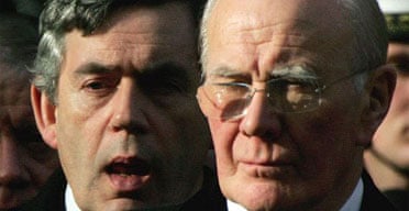 Gordon Brown and Sir Menzies Campbell attend a remembrance service in London in 2006
