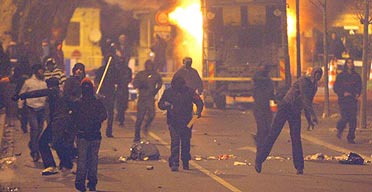 Rioting youths in Villiers-le-Bel, a northern Paris suburb