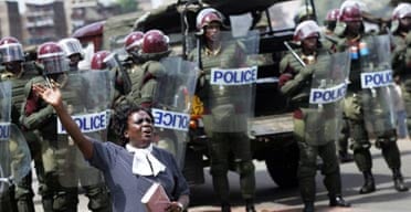 A woman protesting in Nairobi