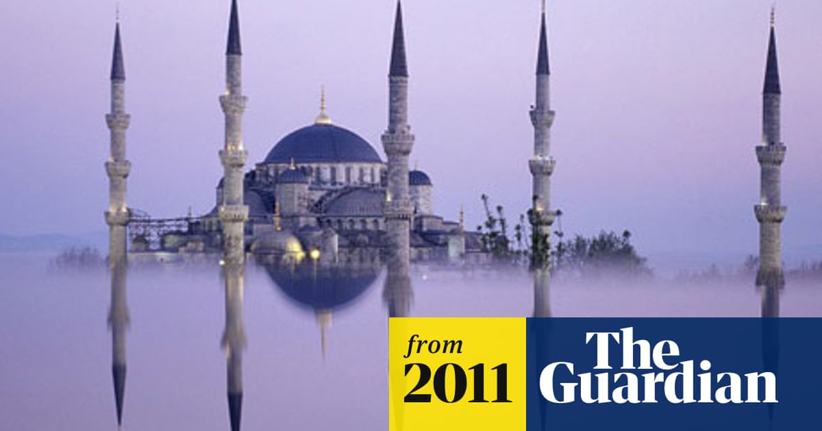 Be Muslim For A Month In Istanbul Pray Five Times A Day And Fast Istanbul Holidays The Guardian