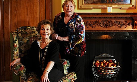  Judge Judy, presenter of a courtroom reality televsion progamme, with author Fay Weldon