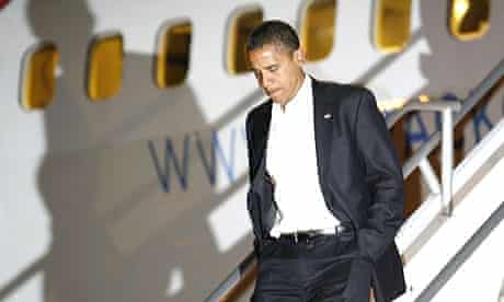 Barack Obama arrives in Hawaii to visit his ailing grandmother
