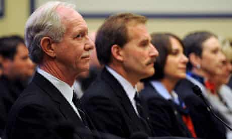 Chesley Sullenberger and Jeff Skiles with Flight 1549 crew