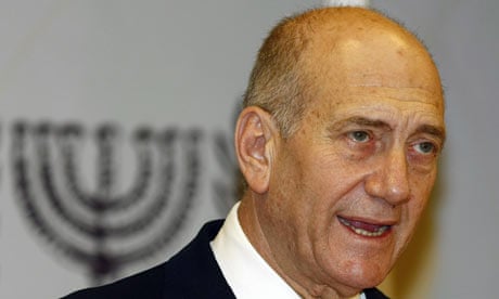 Ehud Olmert addresses Israeli citizens on TV