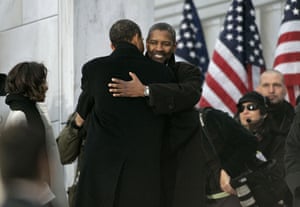 Gallery We Are One: Obama hugs actor Washington