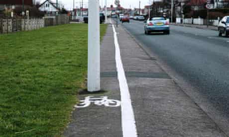 Crap Cycle Lanes : by Warrington Cycle Campaign, published by Eye Books