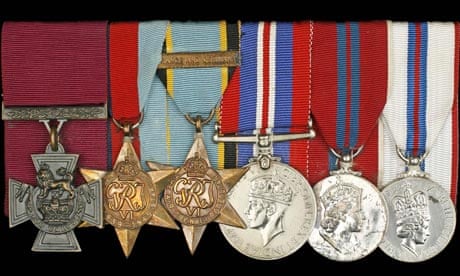 Medals presented to Flight Lieutenant Bill Reid