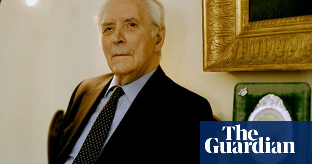 Sir Donald Logan obituary