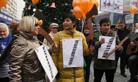 Activists demonstrate in Kazakhstan on human rights day