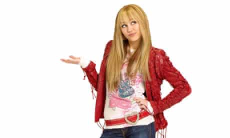 Tween Hannah Montana.
