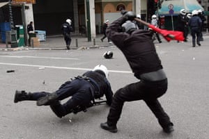 Violence in Athens: Greek youths clash with riot police during a demonstration