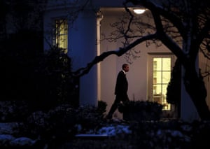 Gallery Eyewitness: President Barack Obama returns to the White House. 