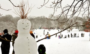 Gallery Snowman gallery: Greenwich Park, London: snowman with branches for hair.