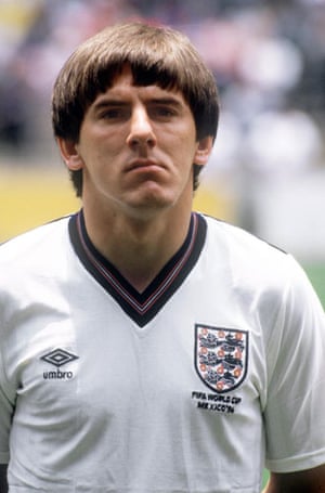 England Kits: Peter Beardsley England 1986