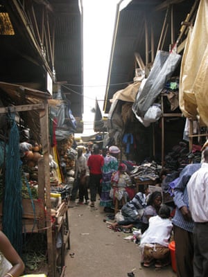 Owino market fire: Crowded stalls in Owino market, the largest market in Kampala, Uganda