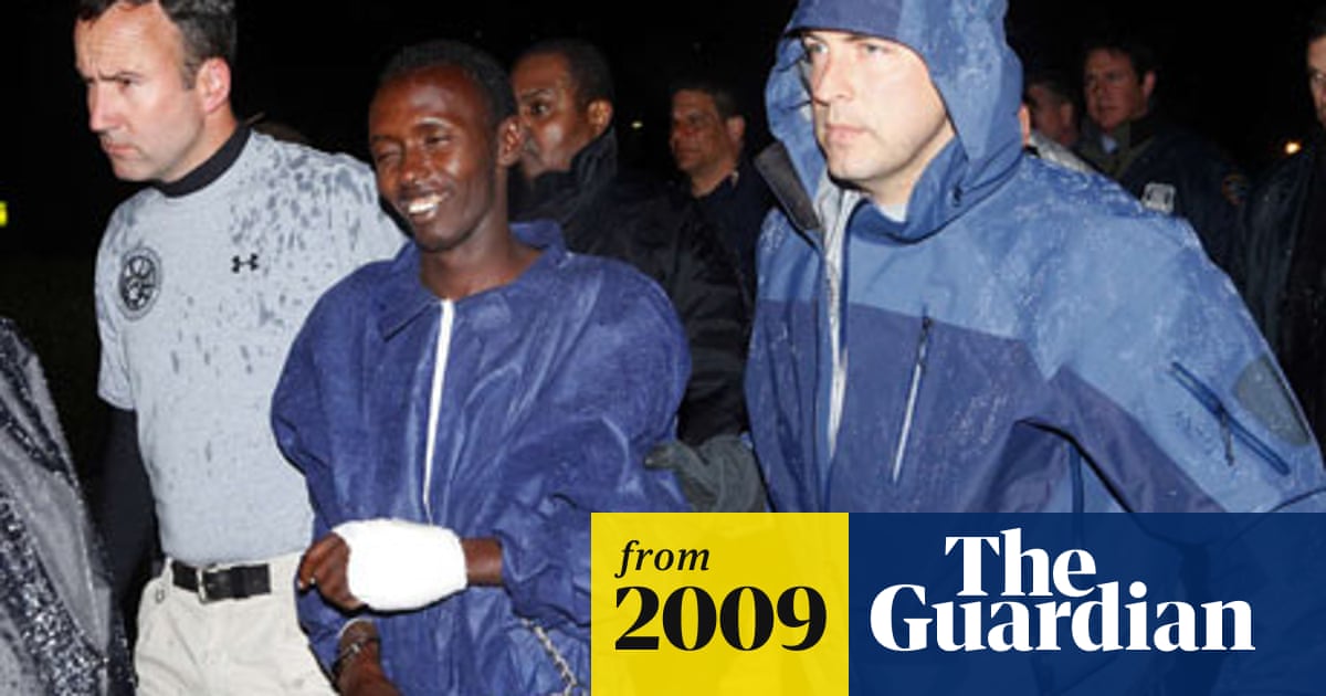 Teenage Somali pirate arrives in US facing trial over Maersk Alabama ...