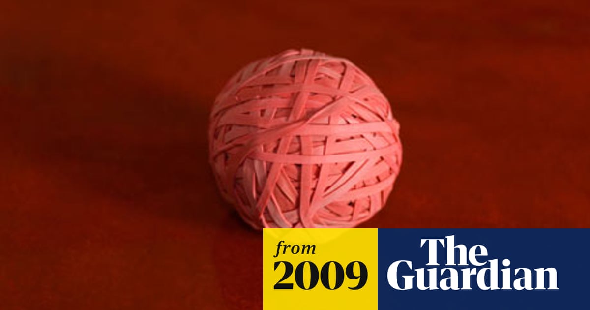 Keep Britain Tidy Returns 13 000 Rubber Bands To Royal Mail Environment The Guardian