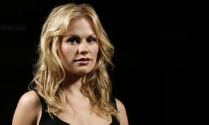 Social workers: Anna Paquin