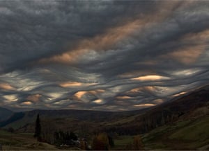 Asperatus cloud: Over Schiehallion, Perthshire, Scotland