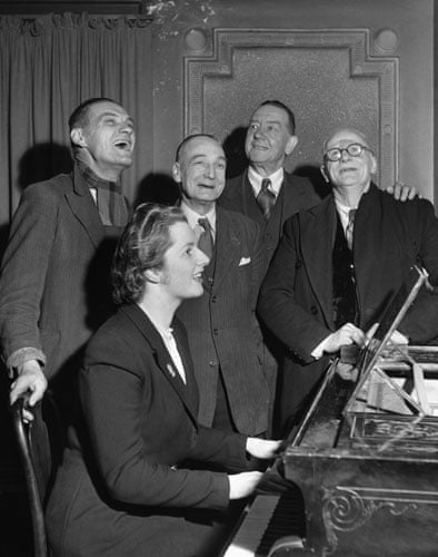 Margaret Thatcher A Life In Pictures Politics The Guardian