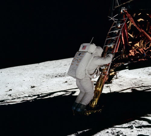 Apollo-11-Buzz-Aldrin-set-007.jpg?width=