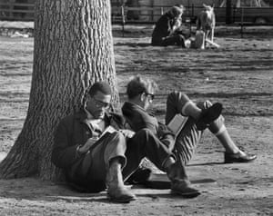 On Reading: André Kertész Washington Square