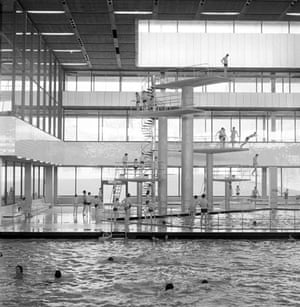 Swimming pools: Royal Commonwealth swimming pool, Edinburgh