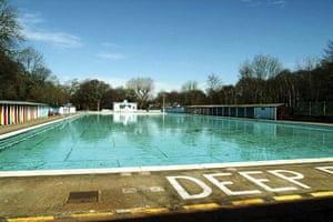 Swimming pools: Tooting Bec lido