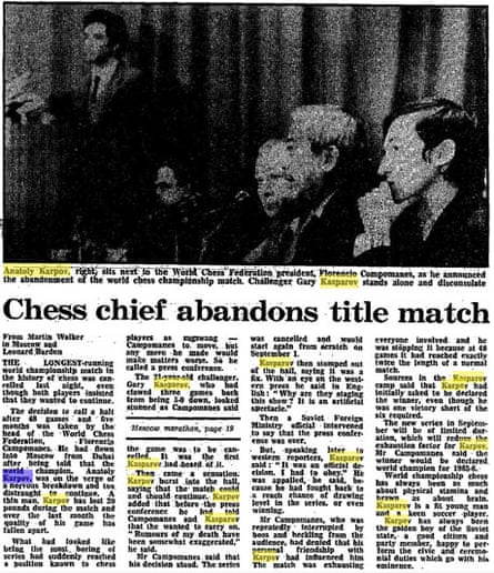 FIDE presidential candidate and former World Chess Champion, Anatoly Karpov,  second left, former World Chess Champion, Garry Kasparov, right, President  of English Chess Federation, CJ de Mooi, second right, and British Chess