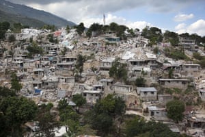 Haiti earthquake: Haiti earthquake devastation